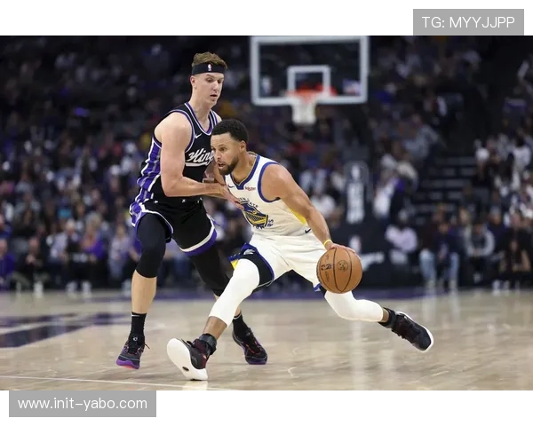 勇士客场逆转国王，库里末节15分主宰比赛