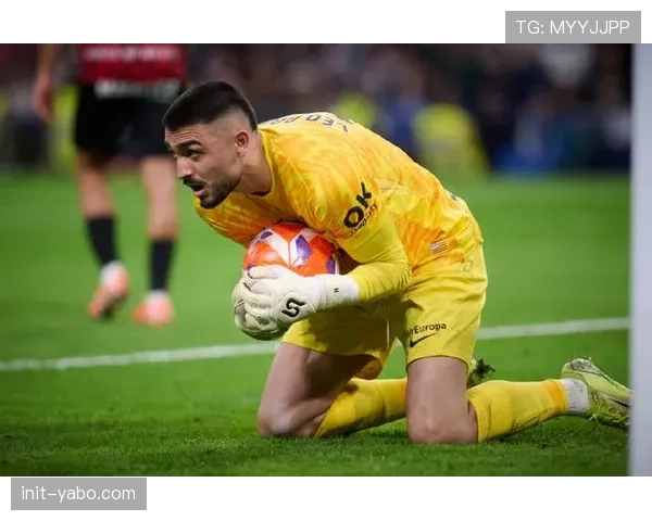 从门将到英雄：记述马略卡门将拉伊科维奇扑出关键点球全程